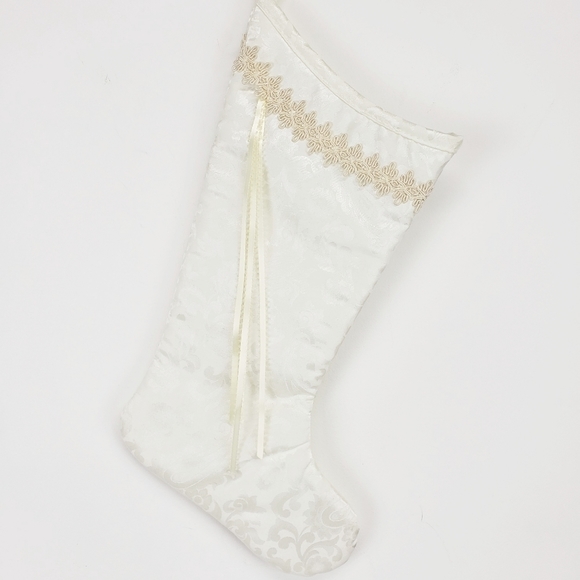 𝅺VICTORIAN Damask Ribbon Trim Christmas Stocking‎ - Picture 1 of 11